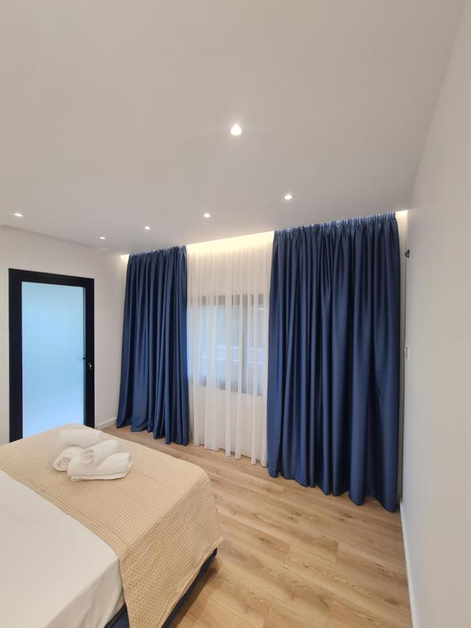 Am Luxury Apartment Tirana Esterno foto
