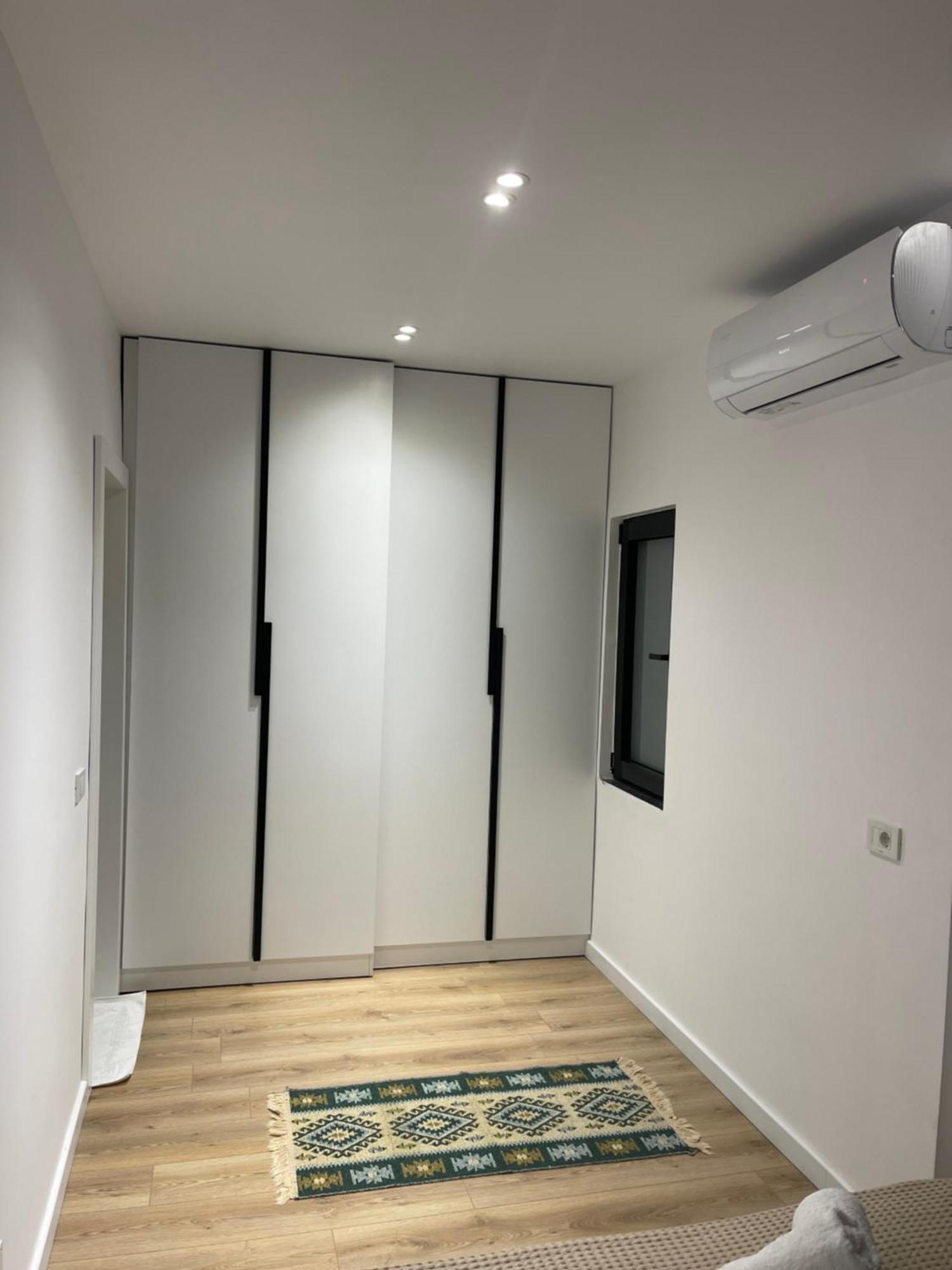 Am Luxury Apartment Tirana Esterno foto